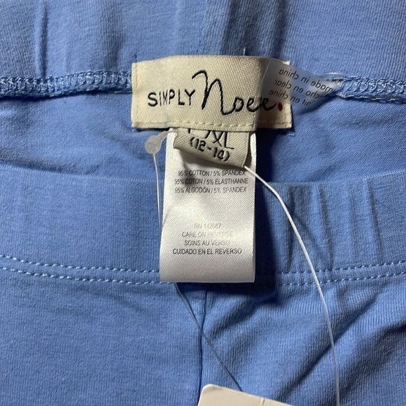 *NWT Simply Noelle Light Blue Capri Leggings size 12-14 - Picture 4 of 4